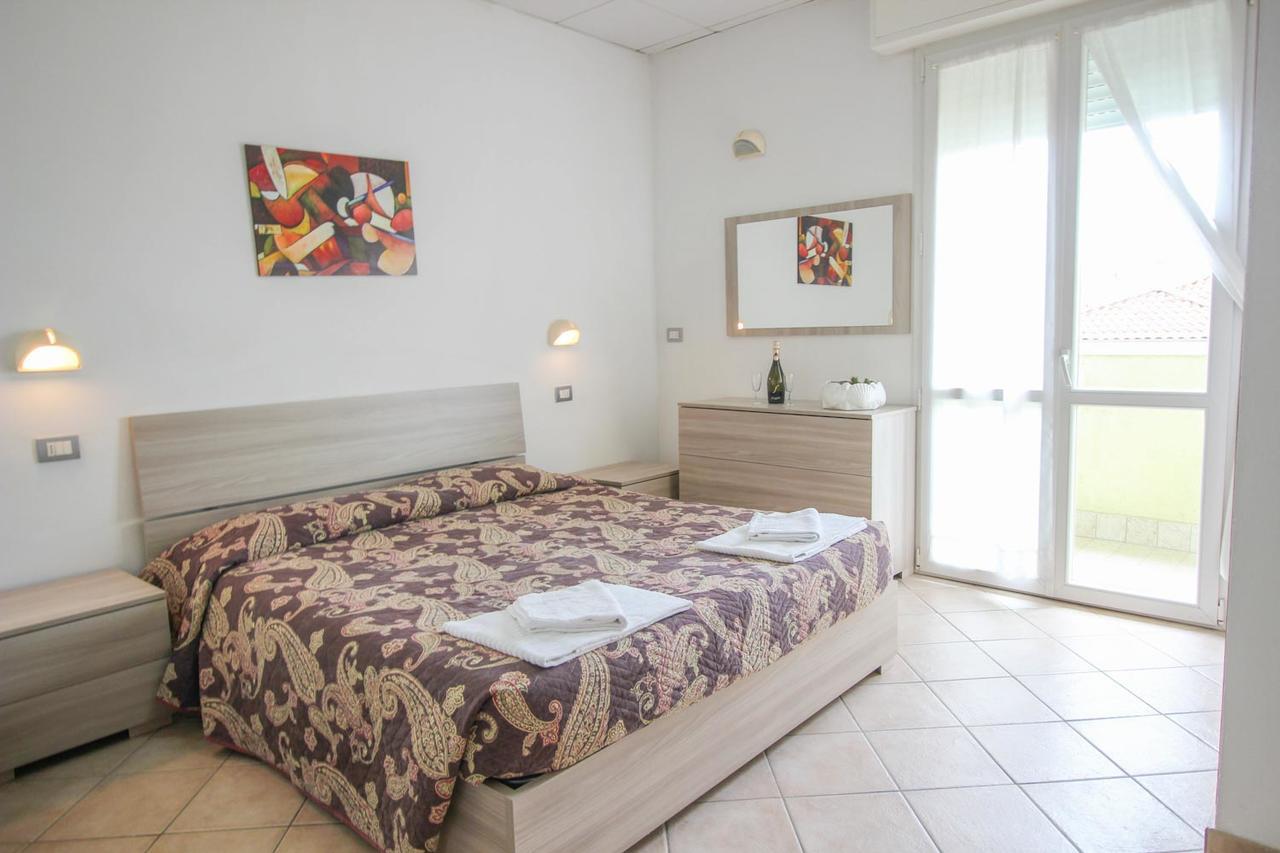 ريميني Residence Eurogarden المظهر الخارجي الصورة